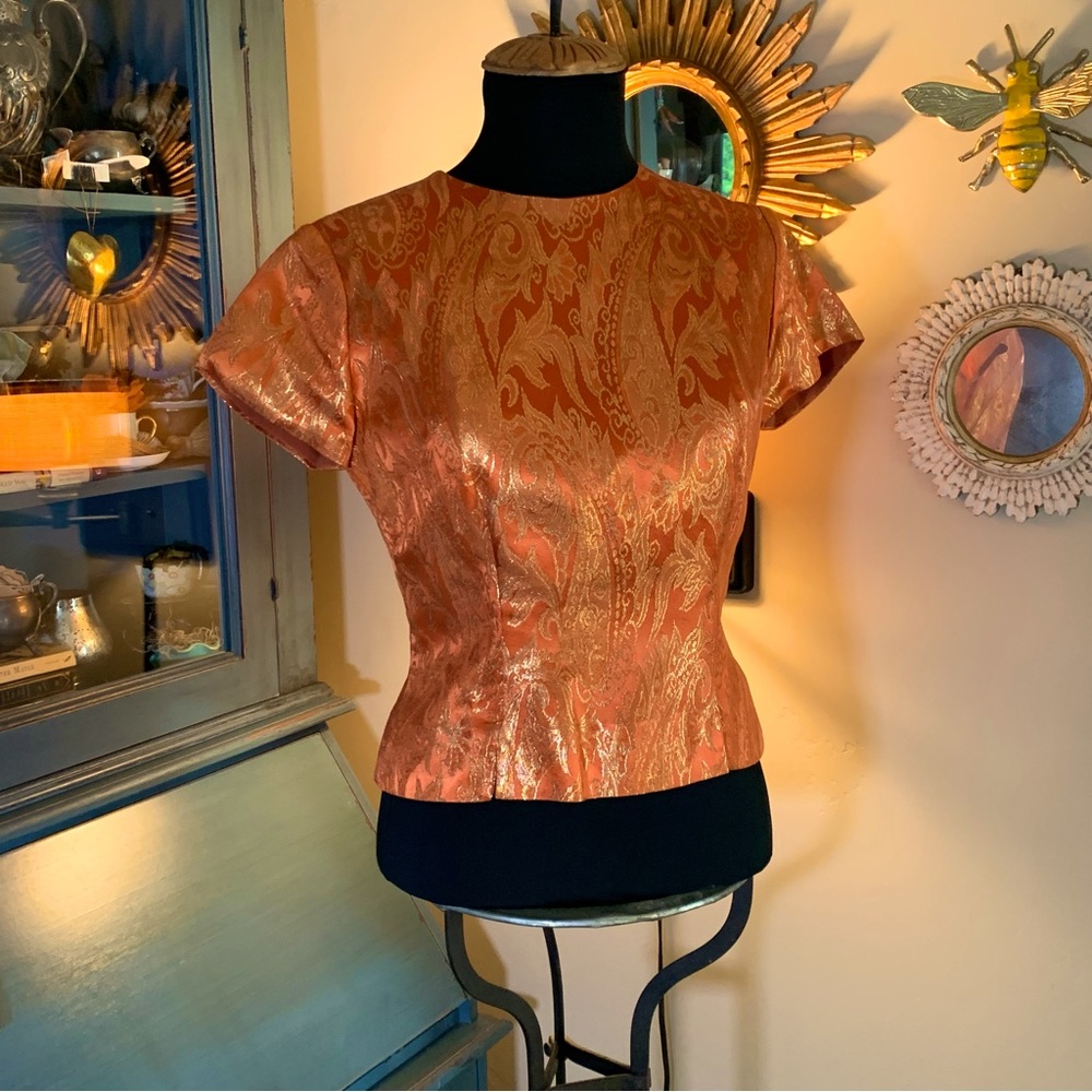 ***STUNNING*** Vintage 1950’s- 60’s  Fitted Top